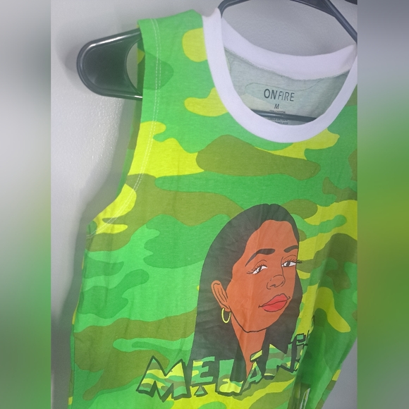 On Fire Melanin  Camouflage Graphic Fringe Shirt Size Meduim - Picture 4 of 7